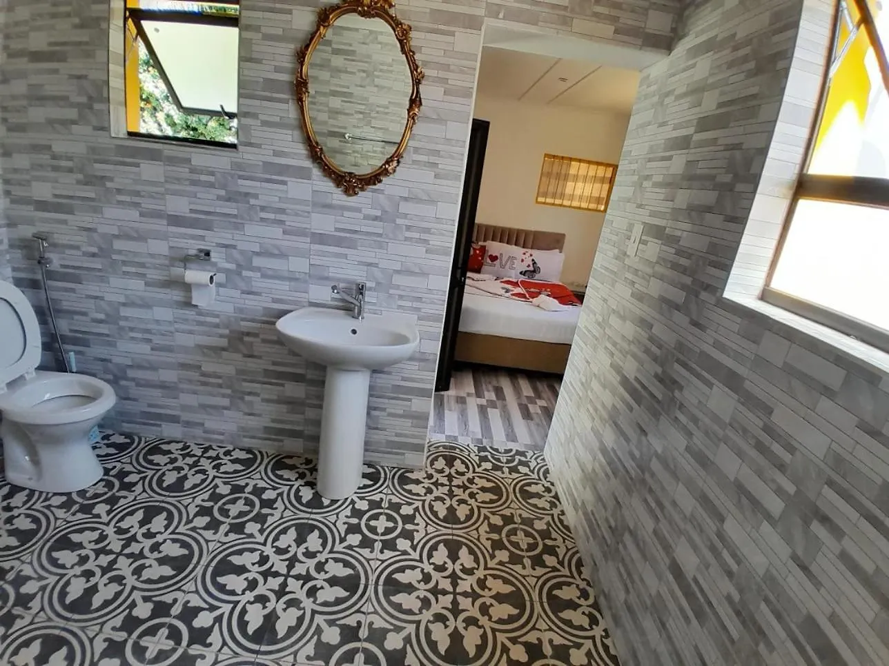 Apartment Neo & Ruks Guest Houses Boston Belleville Ottery