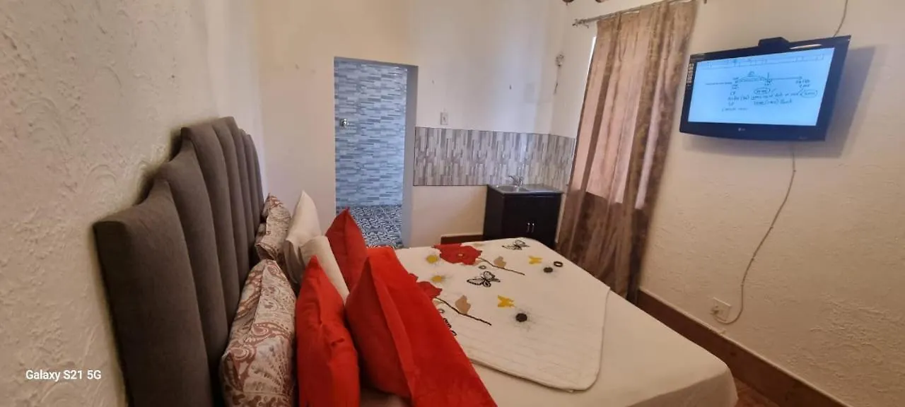 Neo & Ruks Guest Houses Boston Belleville Ottery South Africa