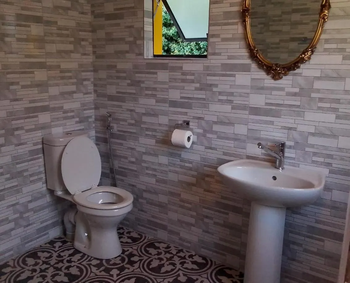 Neo & Ruks Guest Houses Boston Belleville Ottery Apartment